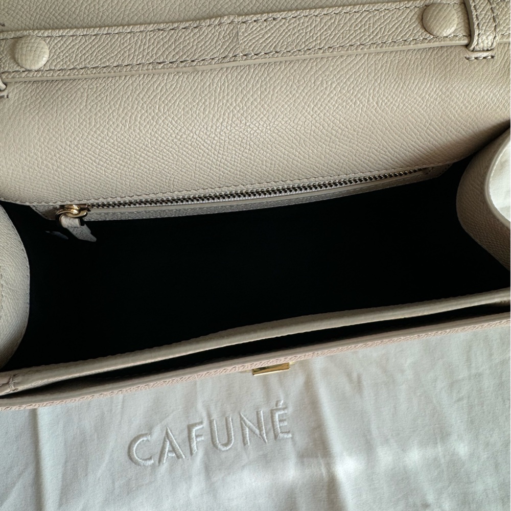 Cafuné Pendulum Mushroom Taupe Textured Leather Bag - Picture 6 of 8